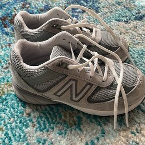 Excellent Condition New Balances 990V5 Toddler Size 10